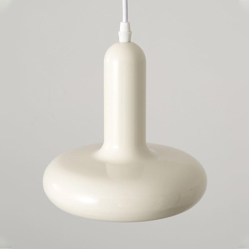 Bauhaus Restaurant Chandelier Nordic Medieval Designer Three-head Dining Table Metal Pendant Lights