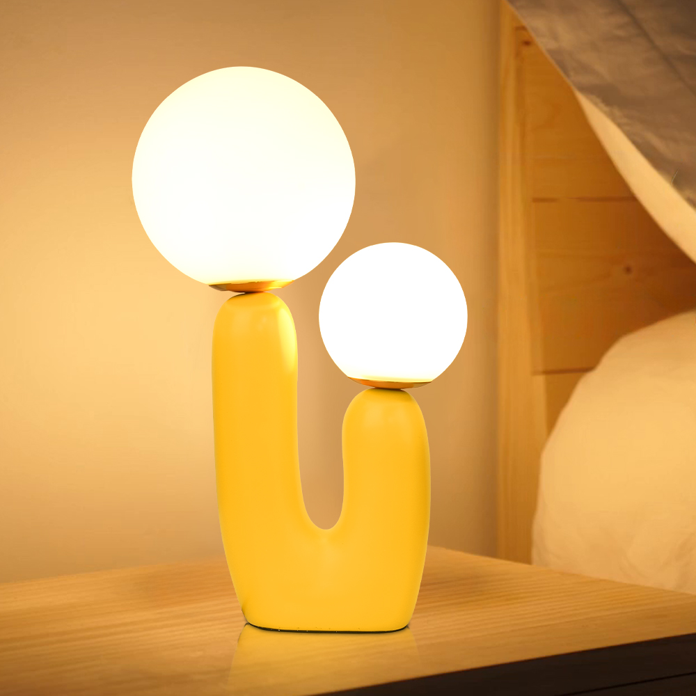 Medieval Vintage Matsubara Green Table Lamp