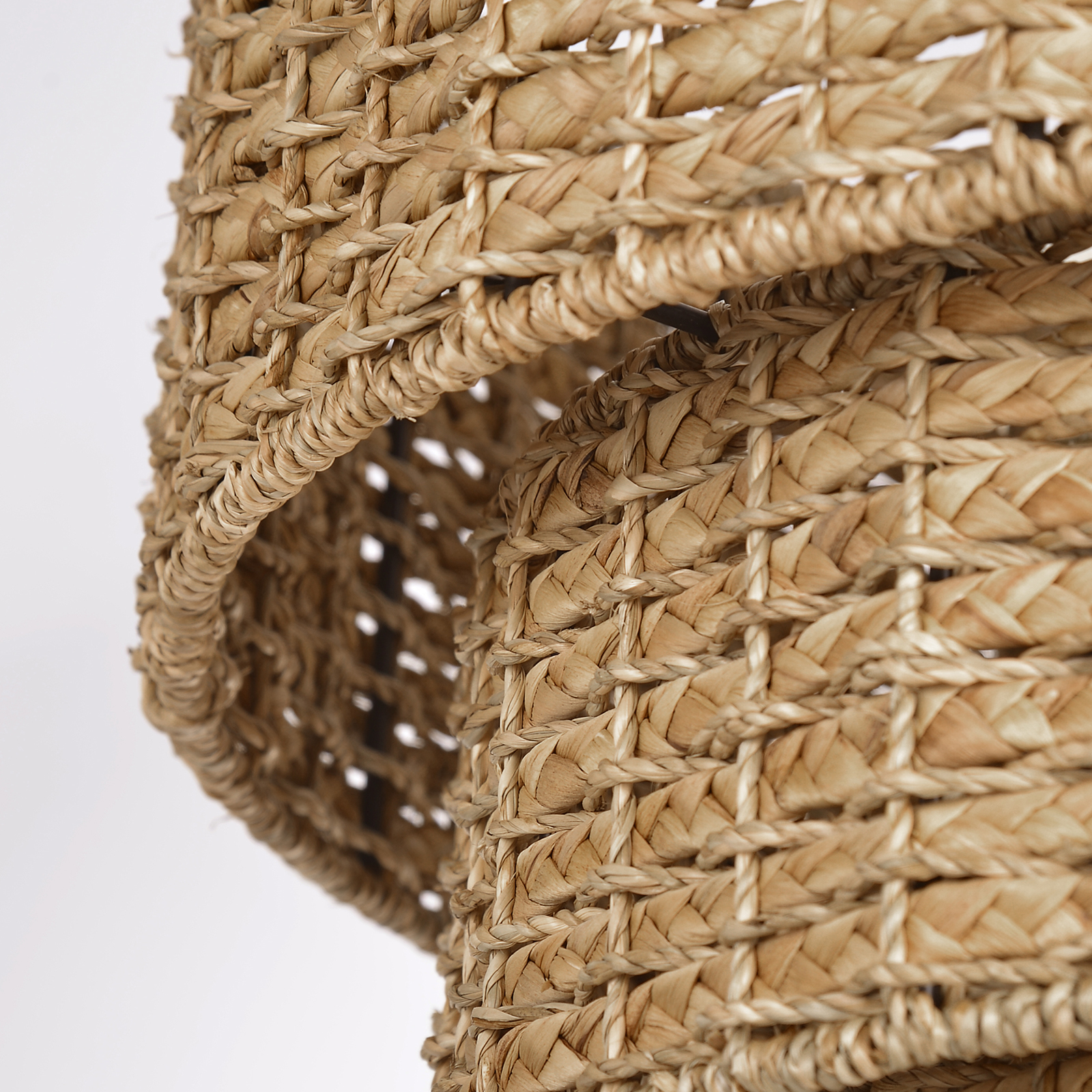 Handwoven 3-tier Seagrass Chandelier Modern Hanging Ceiling Light Fixture for Living Room