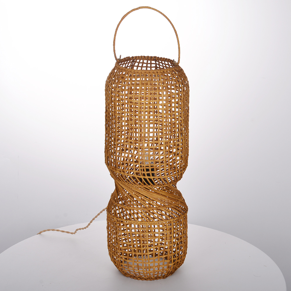 American Retro Rattan Floor Lamp Farmhouse hand-woven standing light for Living Room