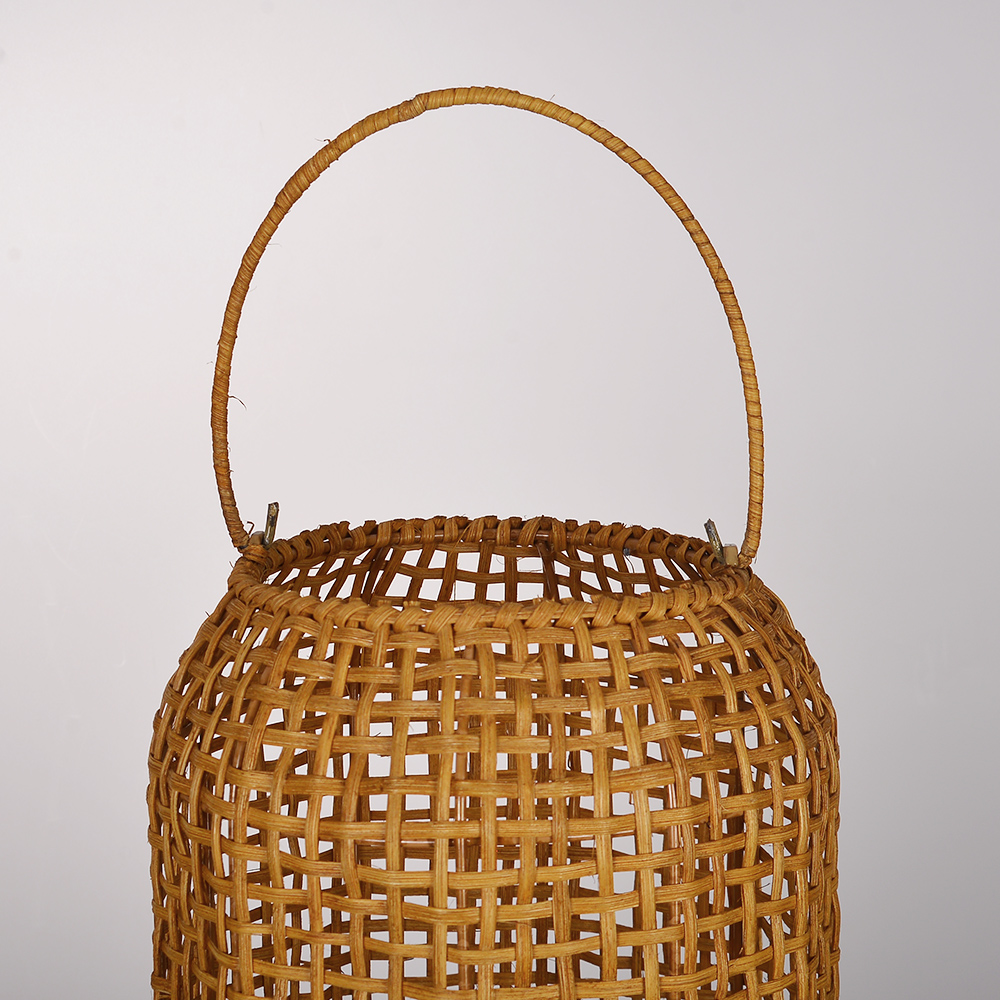 American Retro Rattan Floor Lamp Farmhouse hand-woven standing light for Living Room