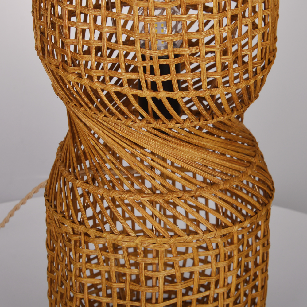 American Retro Rattan Floor Lamp Farmhouse hand-woven standing light for Living Room