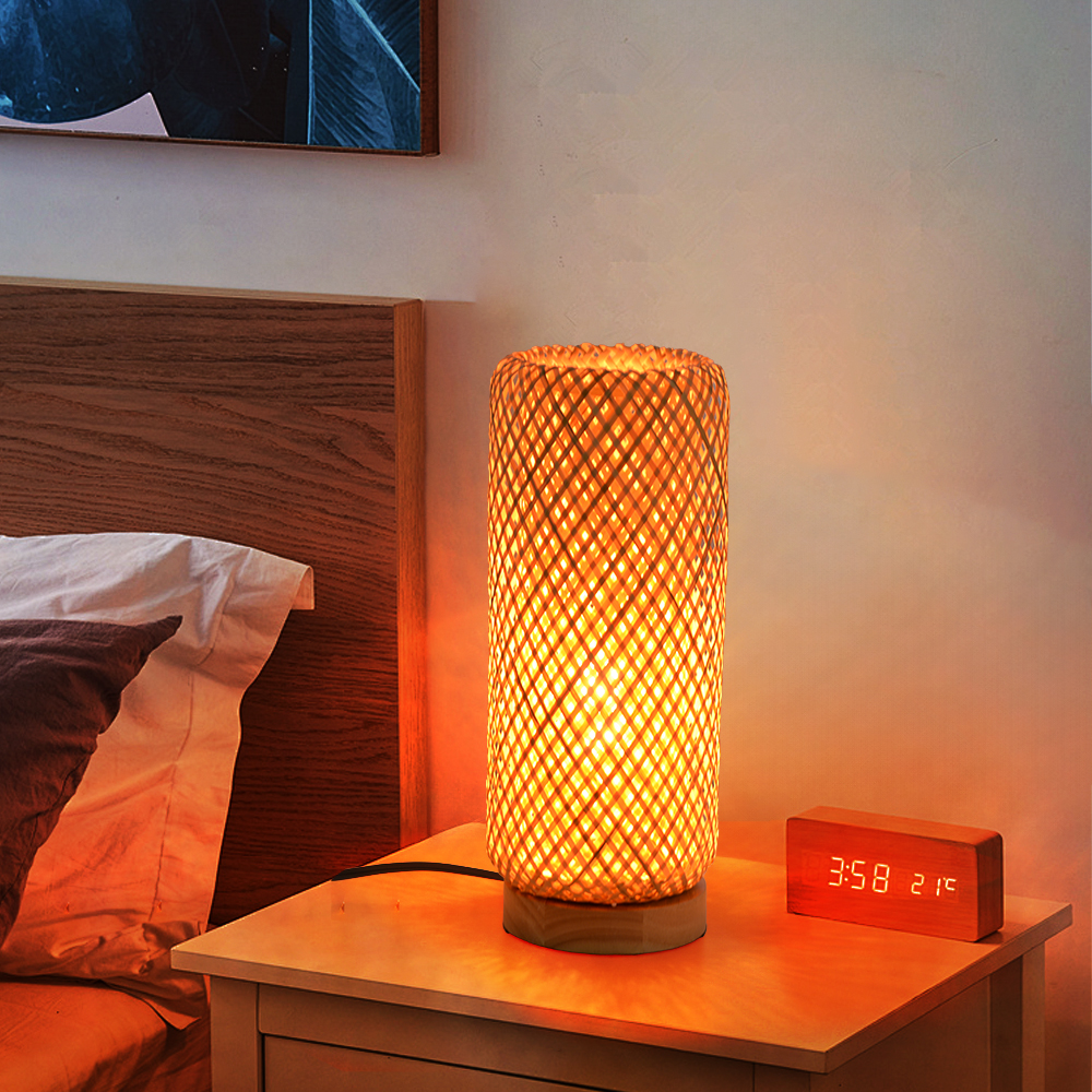 Hand-woven Bamboo Table Lamp Bedroom Bedside Light Reading Lamp