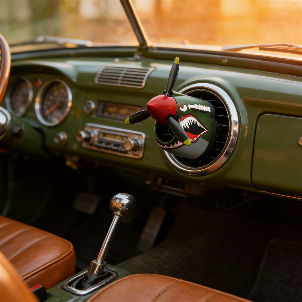 ✈️P-40 Warhawk Fighter Plane Car Vent Decor