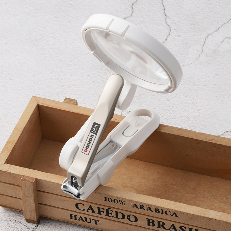 Portable Nail Clippers With Magnifier