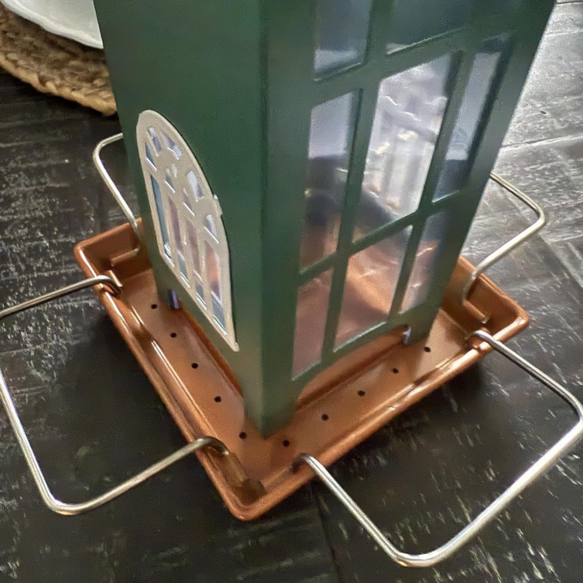 🏡 House-Shaped Bird Feeder – Charming Garden Bird Watching Haven 🐦✨