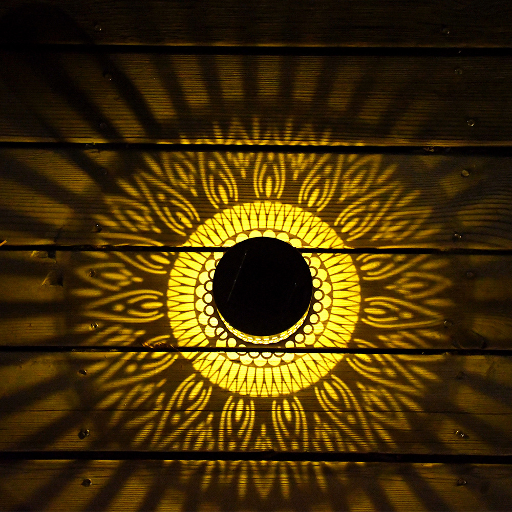 🌞 Solar Mandala Projection Light – Boho Outdoor Ambiance ✨