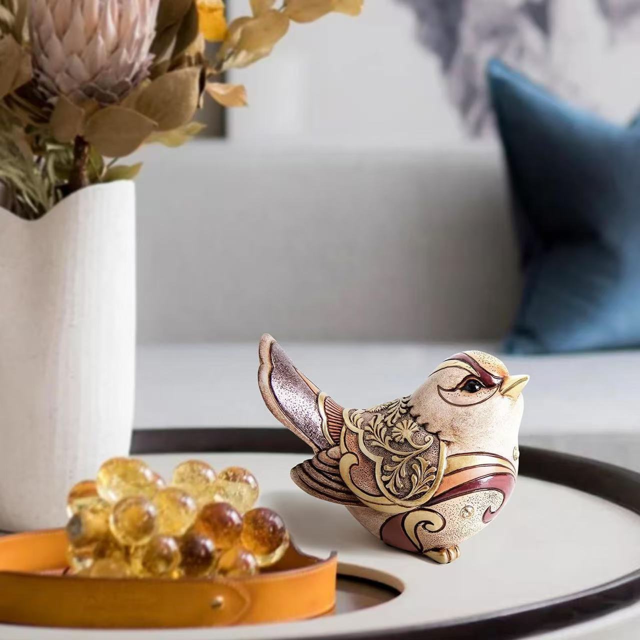 Elegant Bird Decorative Figurine – Artistic Accent for Your Home