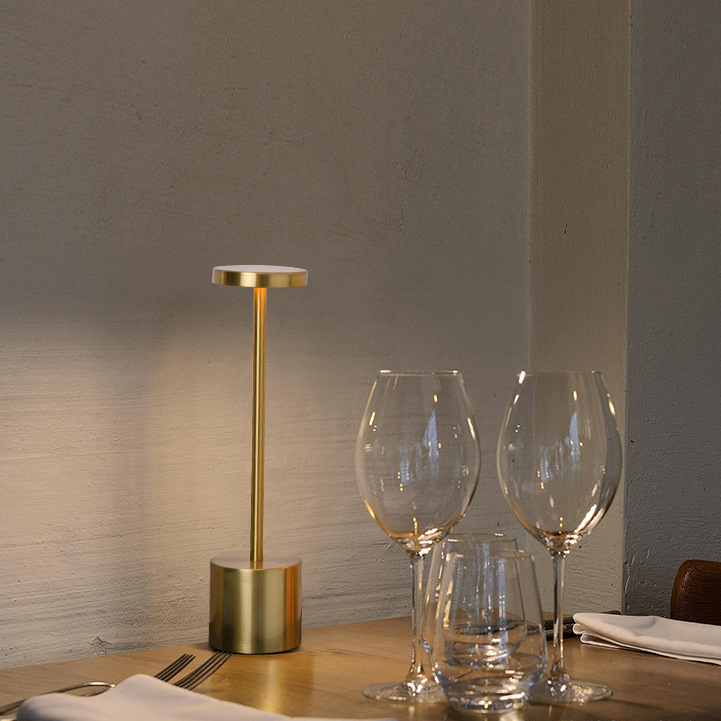 Cordless Dimmable Metal Table Lamp