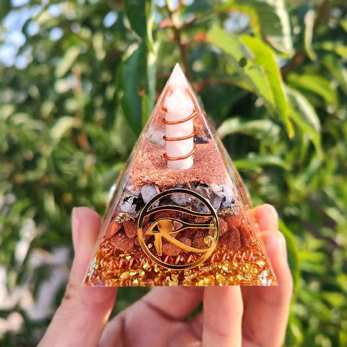 Small Healing Crystal Pyramid Porstive Energy Generator