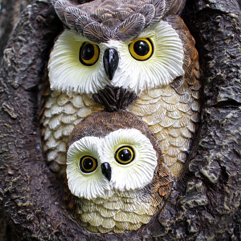 Owl Family Tree Trunk Wall Décor 