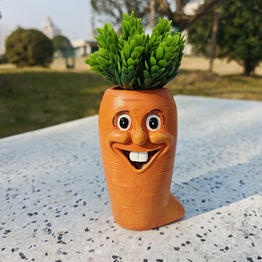 🥕 Funny Face Vegetable Planters – Whimsical Garden Decor 🌱✨