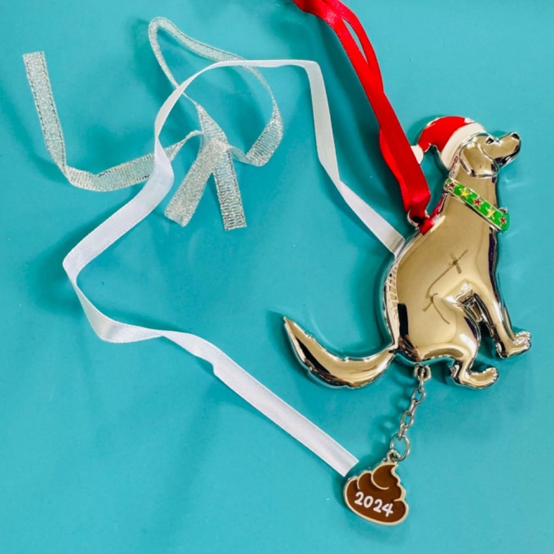 Funny Pooping Dog Ornament for Christmas Tree Decoration