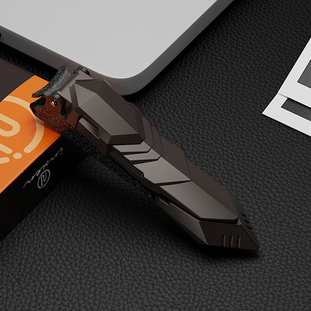 Super Sharp Splash-Proof Self-Retracting Nail Clippers For Thick Nails