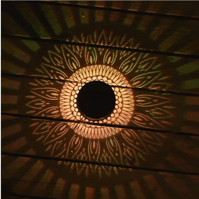 🌞 Solar Mandala Projection Light – Boho Outdoor Ambiance ✨
