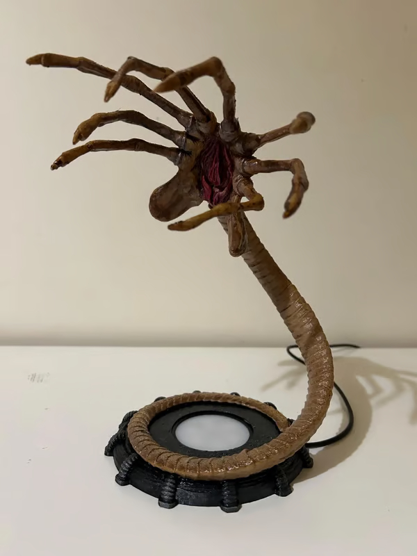 Alien Facehugger Lamp Nightlight