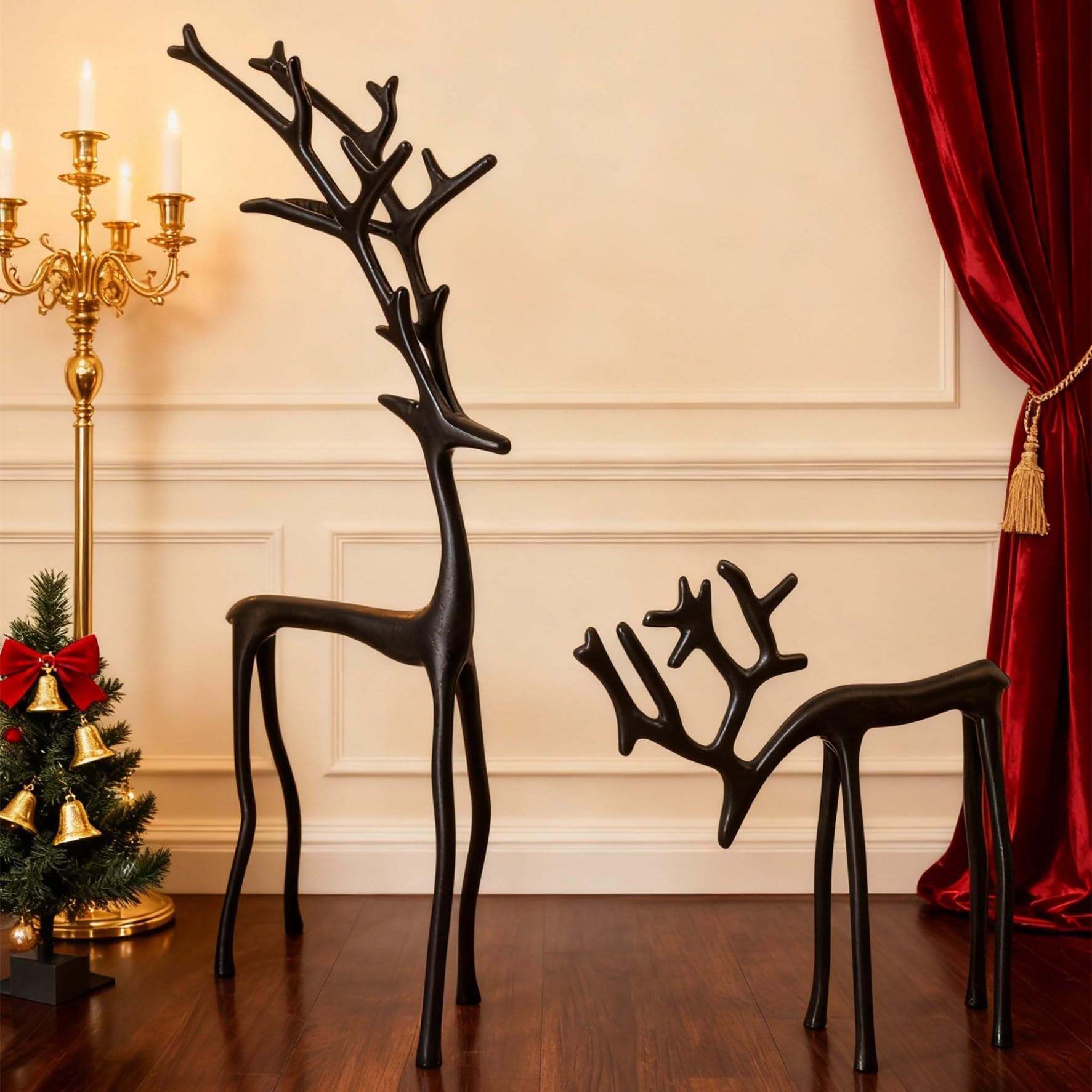 🦌Stylish Black Reindeer Statues
