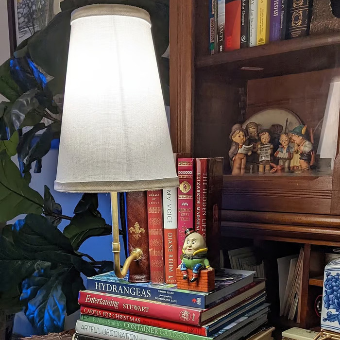 🎄Hot Sale 49% OFF 🎄- The "Classic" Literary Lamp