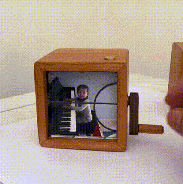 Personalized Photo Flip Book Frame Animation Machine