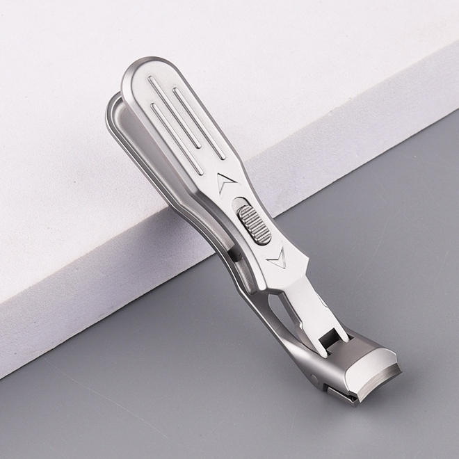 Sharp Curved Blades Bent Nail Clipper For Thick Nails