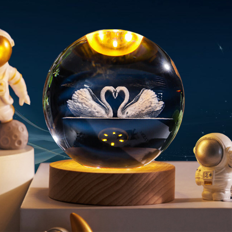 3D Hummingbird Crystal Ball