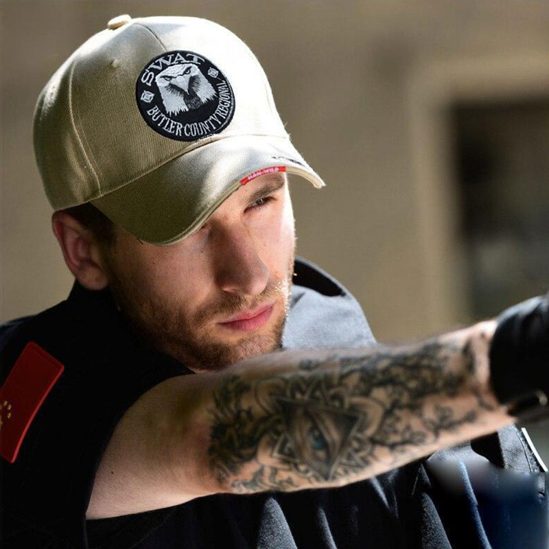 ✨✨SWAT Signa Cap