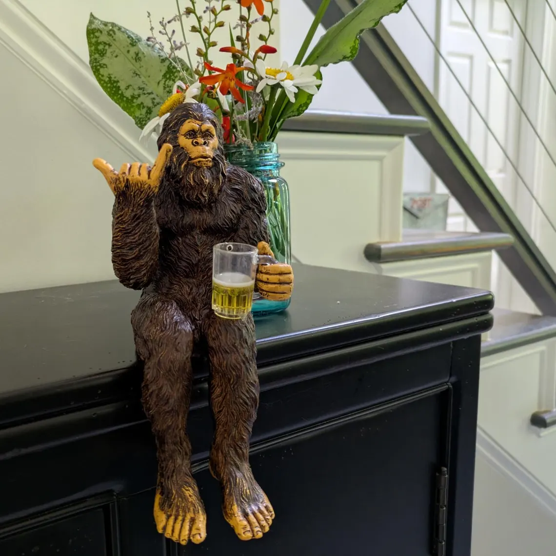 Party Bigfoot Sasquatch Yeti Statue Drinking Beer