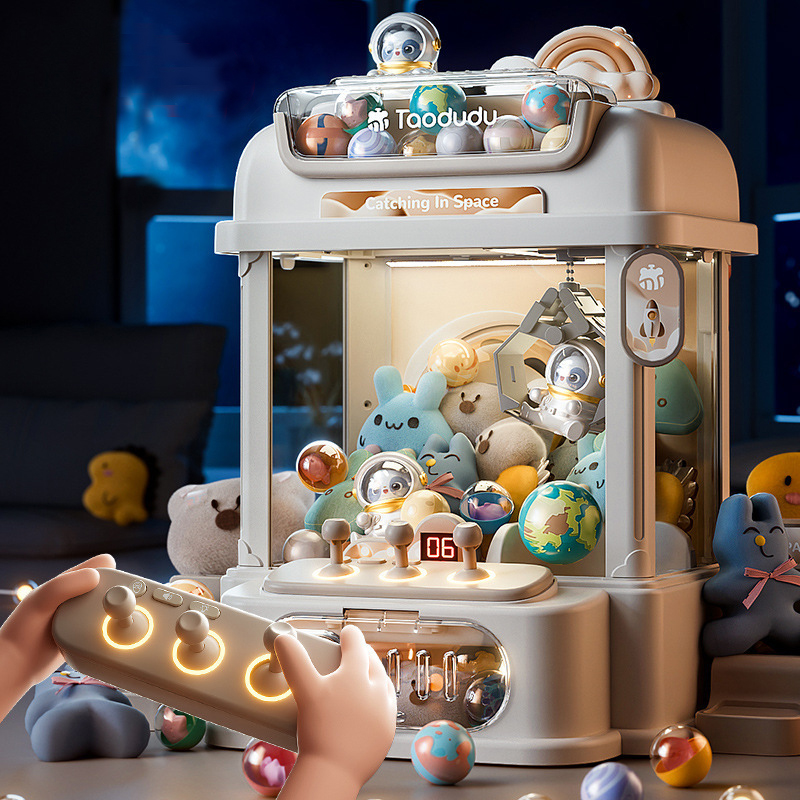 The best gift- Children's Mini Claw Machine