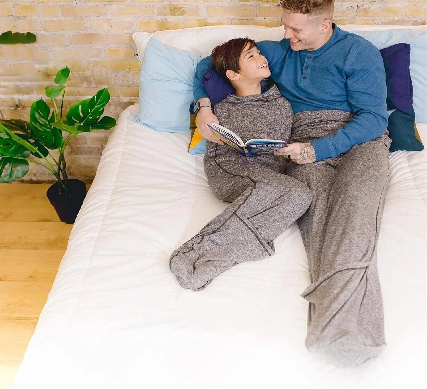 Light Pressure Sleeping Bag (like in mom's arms) - Relieves Sleep Disorders