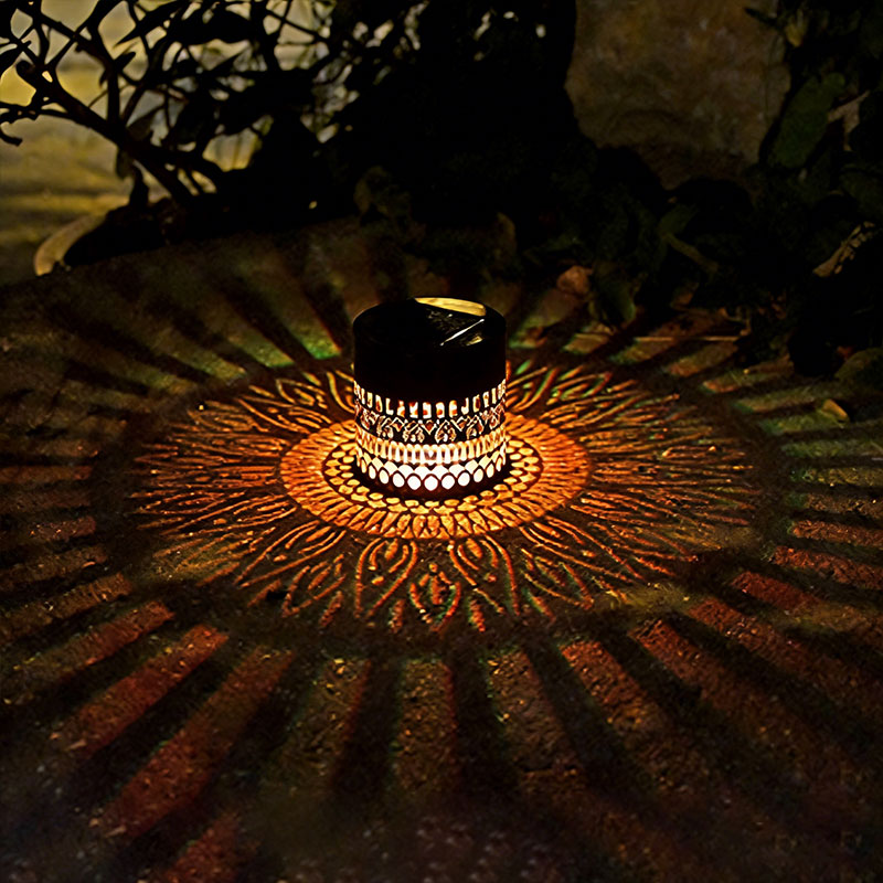 🌞 Solar Mandala Projection Light – Boho Outdoor Ambiance ✨
