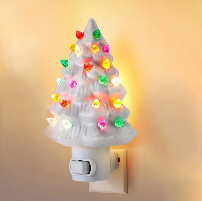 🎄Hand-Painted Christmas Ceramic Tree Night Light