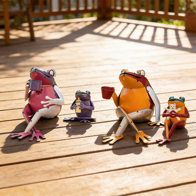 🐸 Whimsical Metal Frog Family Garden Decor – 4 Cute Styles ✨