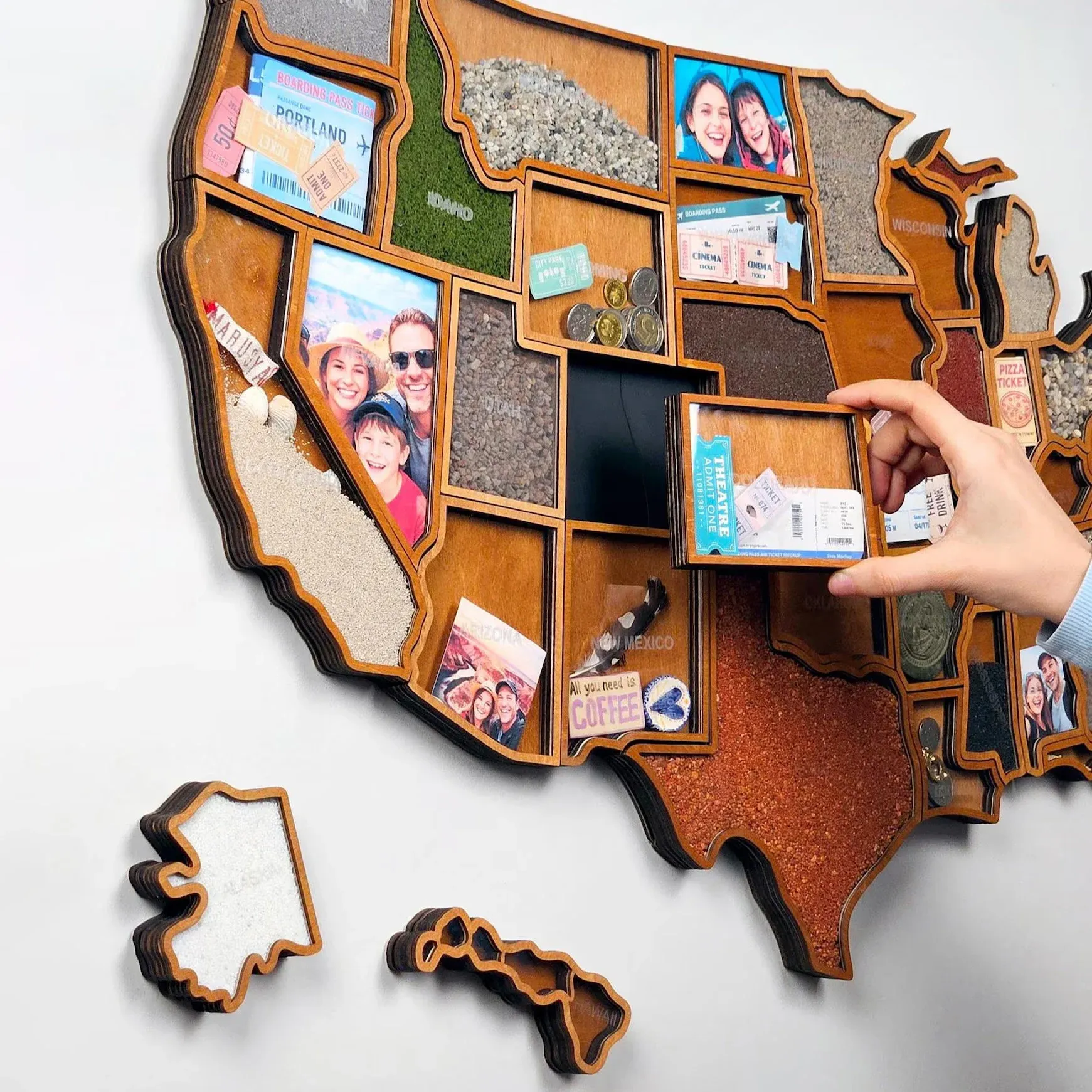 Personalized USA Travel Memory Map – Display Your Adventures & Keepsakes
