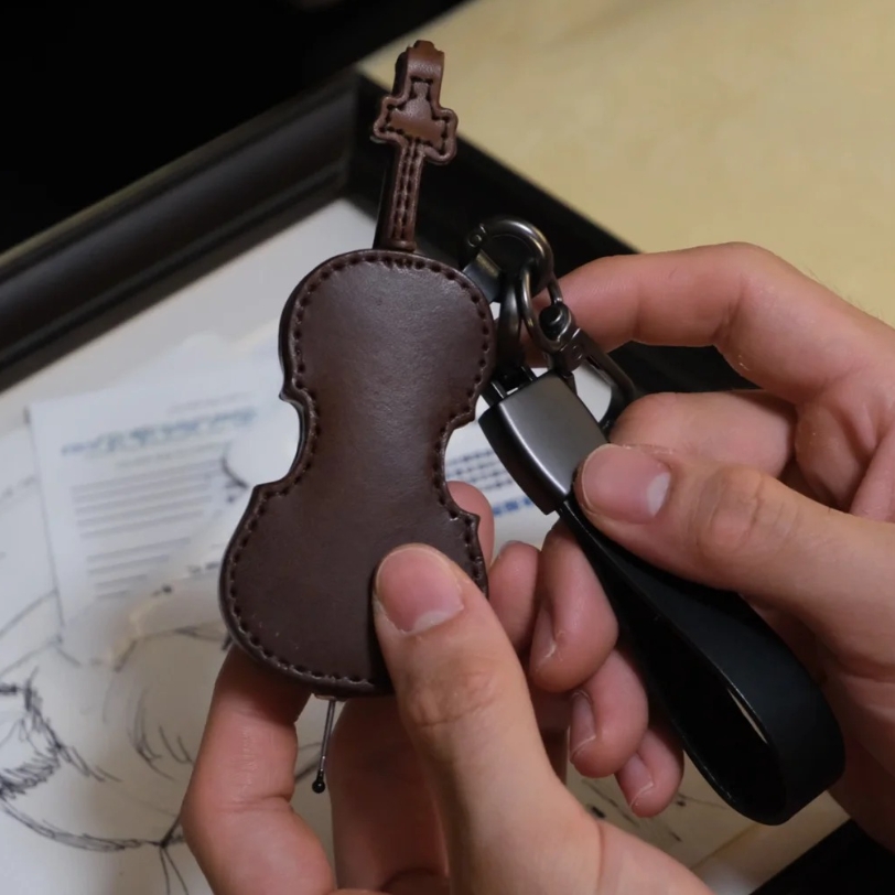 🔥Last Day 50% OFF🎁Crafted Leather Violin & Cello Keychain🎻