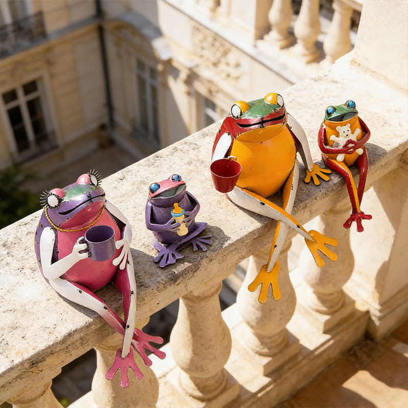 🐸 Whimsical Metal Frog Family Garden Decor – 4 Cute Styles ✨