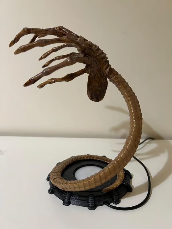 Alien Facehugger Lamp Nightlight