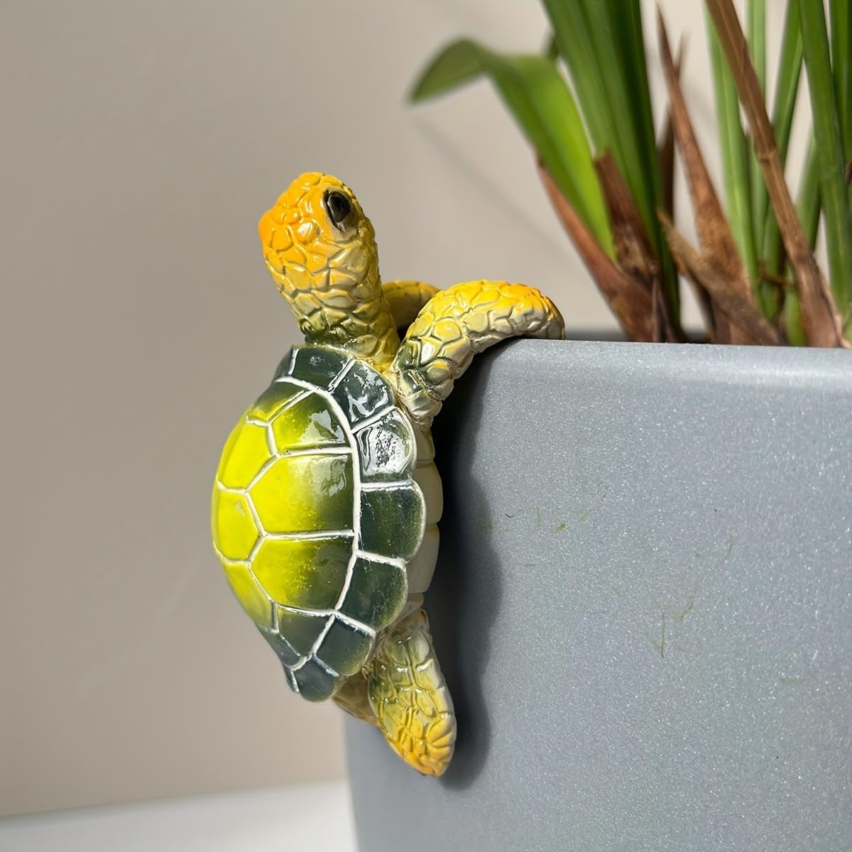 Climbing Tortoise Flower Pot Hugger Figurines