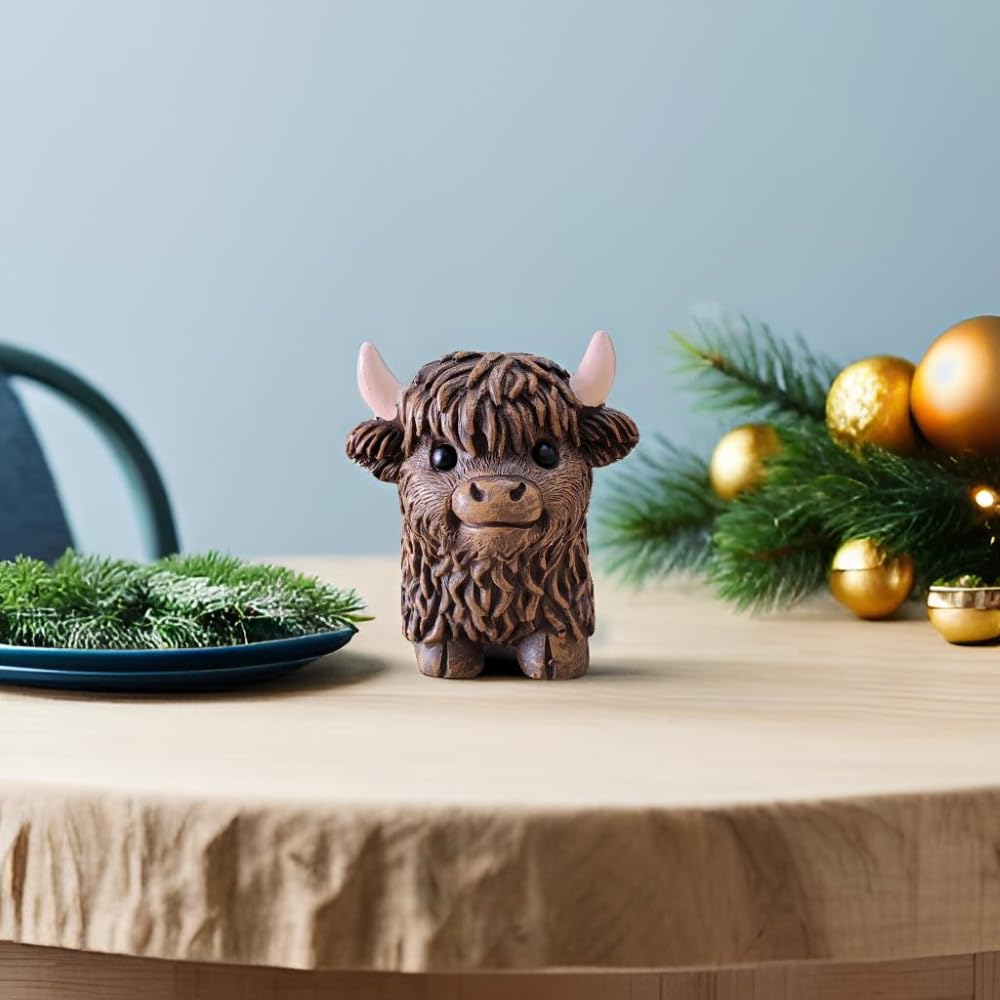 Cute Simulation Highland Cattle Resin Statue