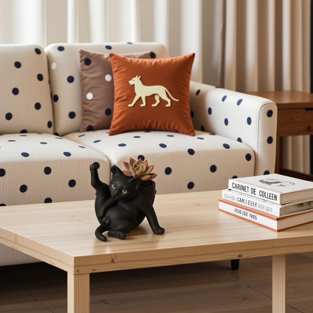 Fun Grooming Cat Planter