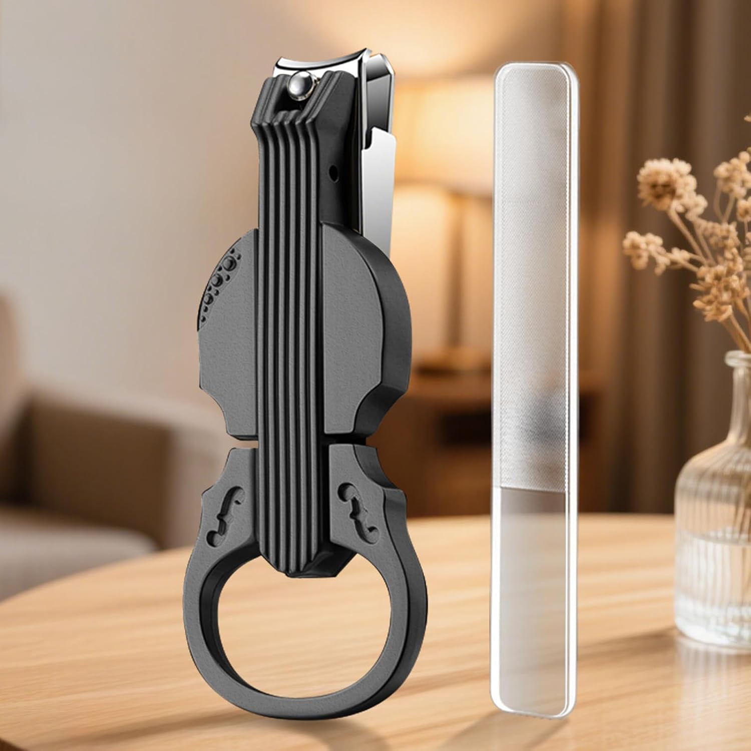 Anti-Splash Nail Clippers With Magnifying Glass