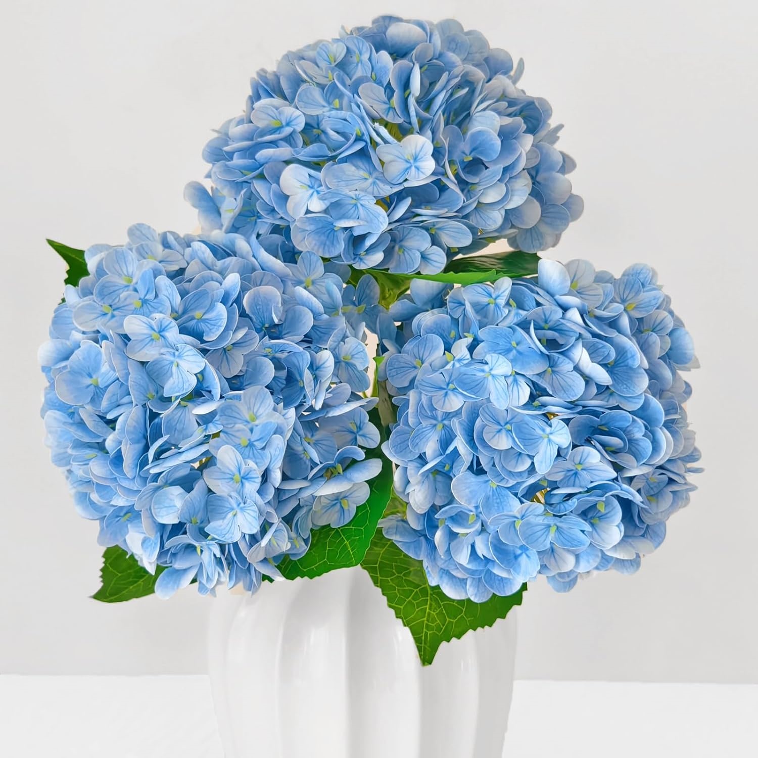 3-Pack Lifelike Hydrangea Silk Flowers – UV-Resistant for Indoor/Outdoor Decor 