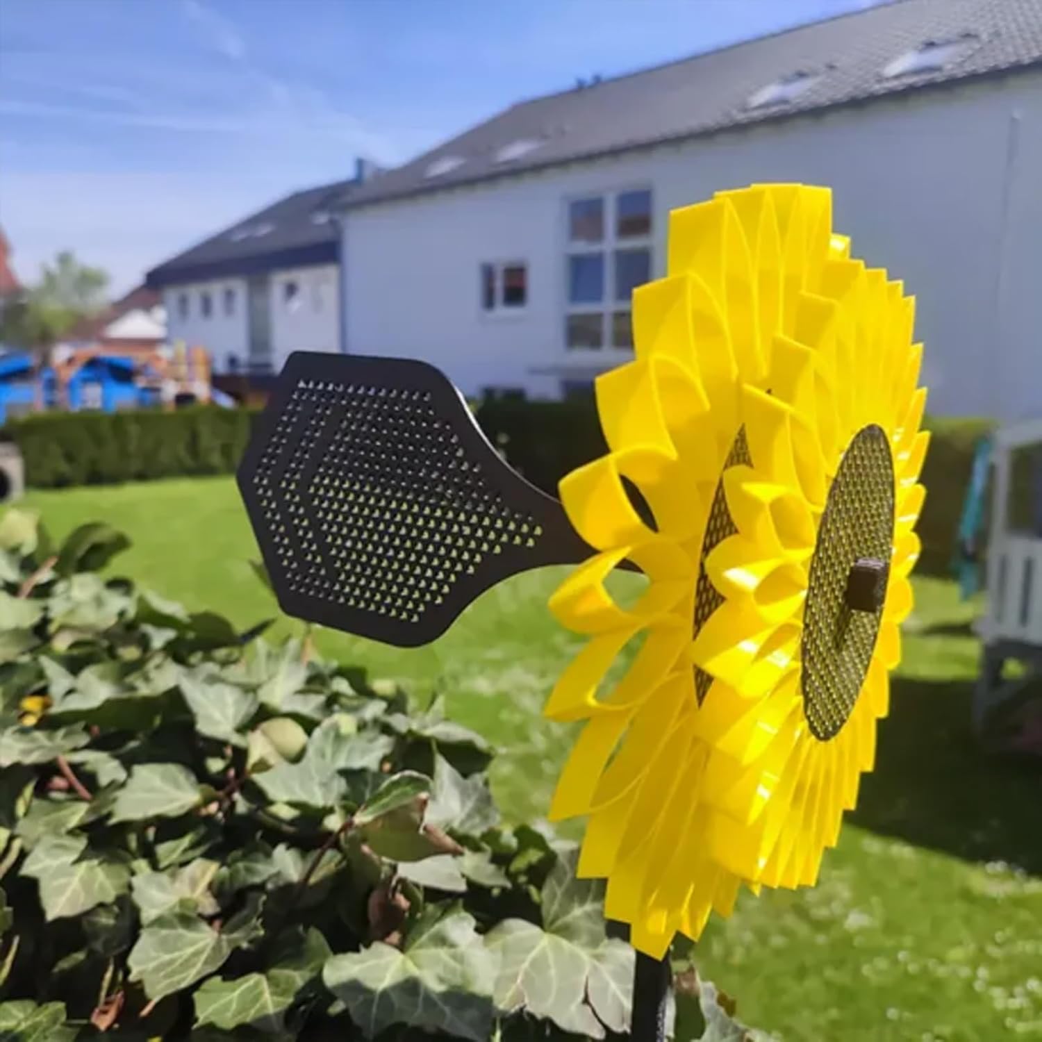 🌻 ​​Sunflower & Daffodil Spin Magic: Self-Adjusting Wind Turbines That Dance with the Breeze!​​ 
