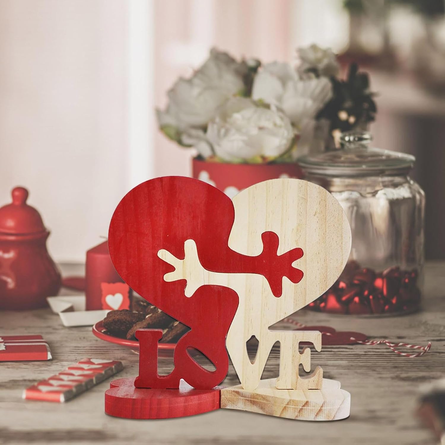 Valentine's Day Hug Heart Shaped Wooden Decoration