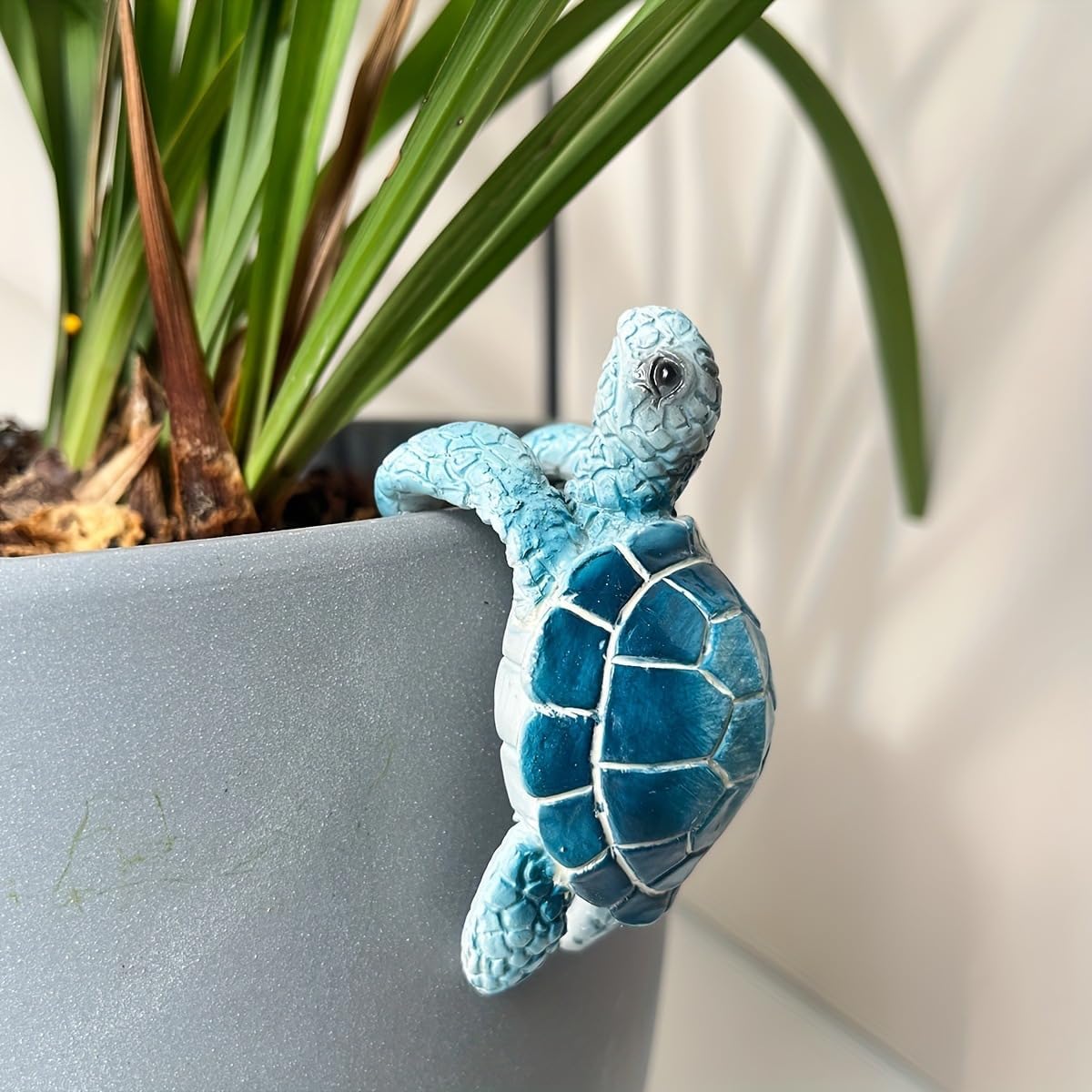 Climbing Tortoise Flower Pot Hugger Figurines