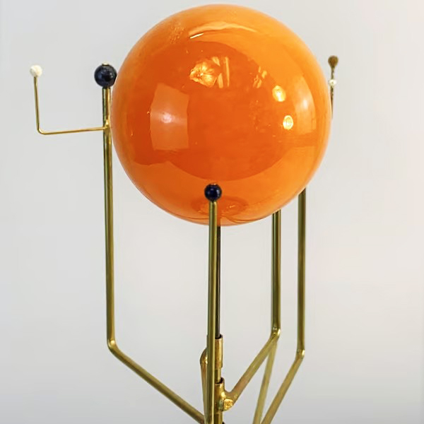 🪐 ​​Wind-Up Wonder Solar System Model - Timeless Elegance Meets Cosmic Exploration!​​ 🌟