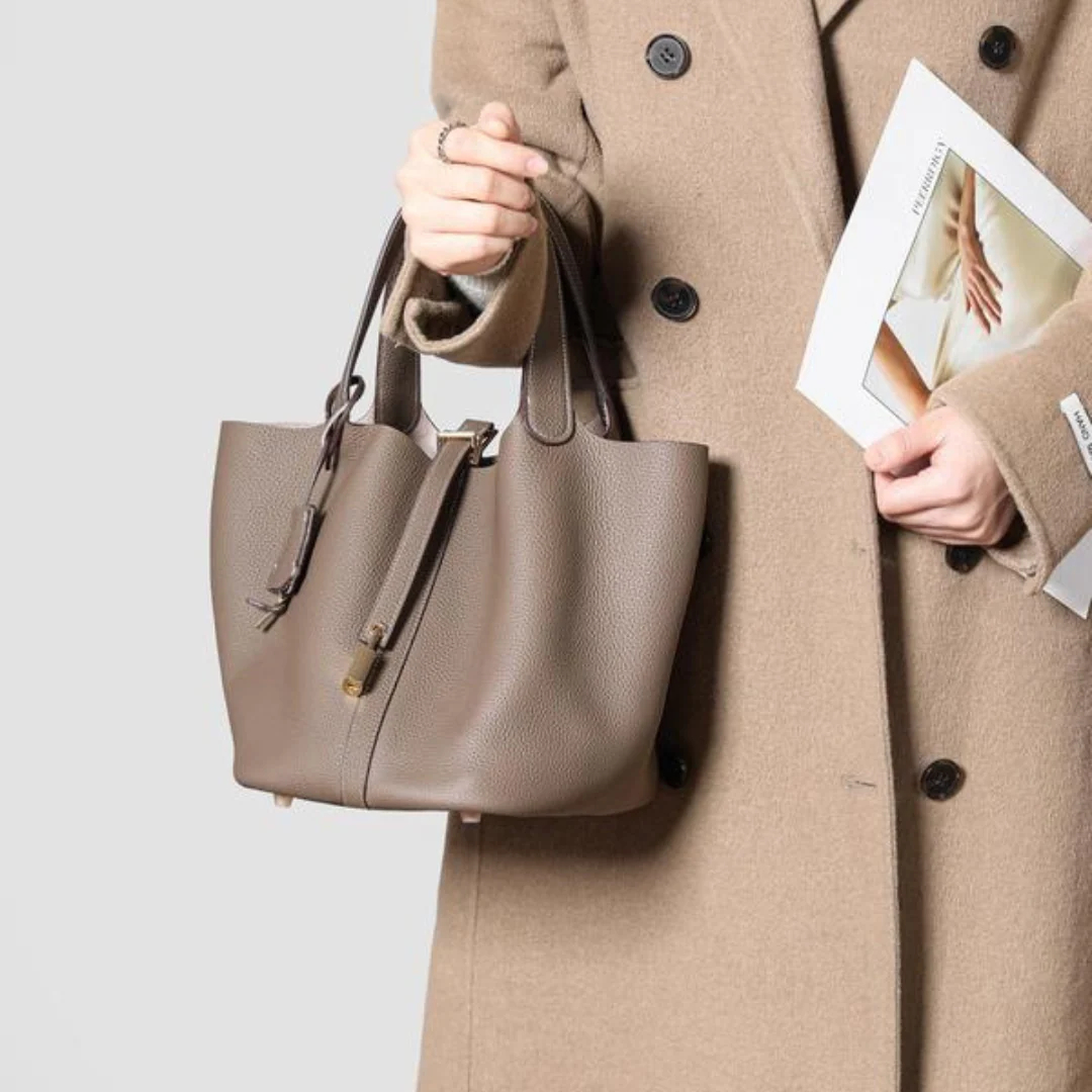 Designer Leather Bucket Bags for Women: Trendy Genuine Leather Tote Purses