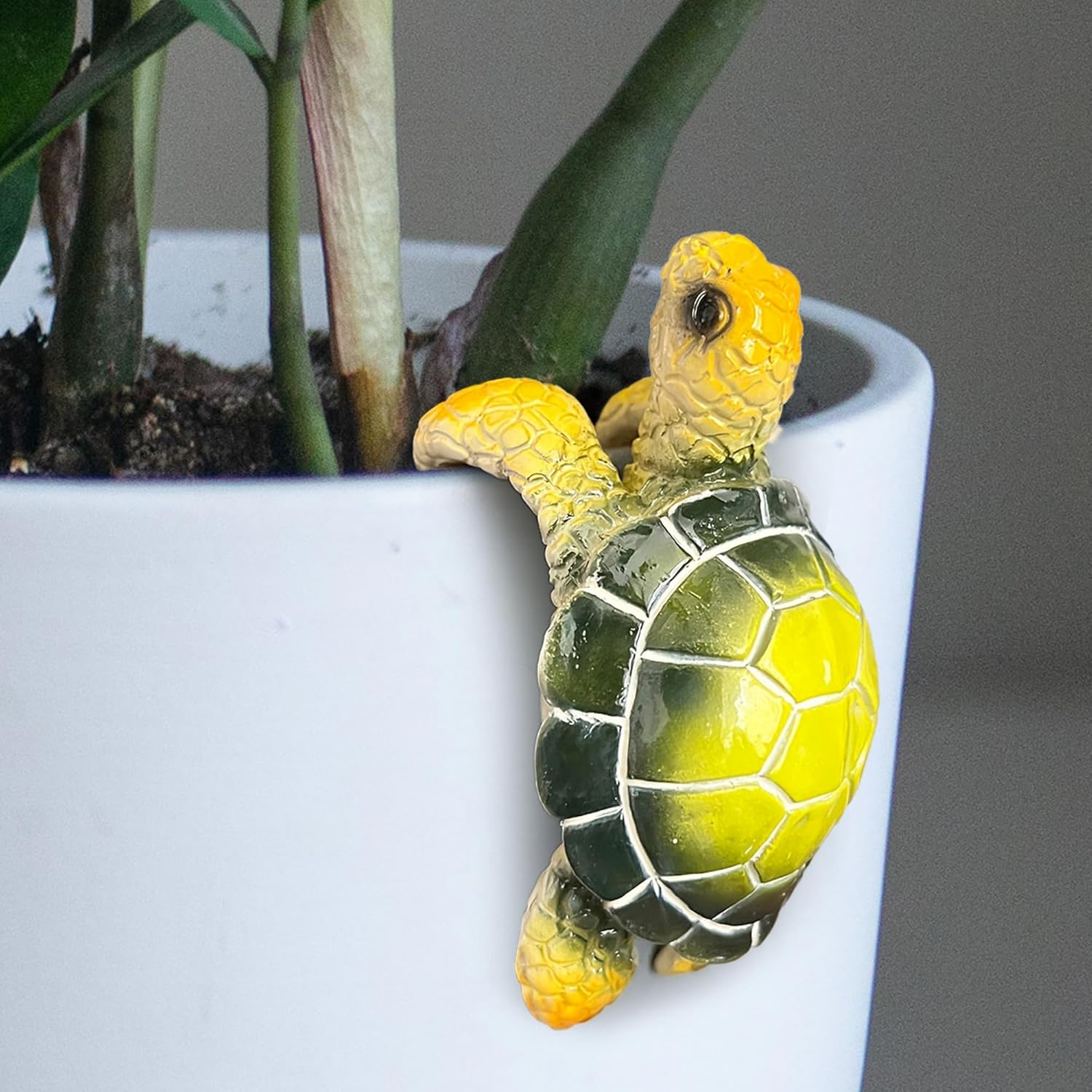 Climbing Tortoise Flower Pot Hugger Figurines