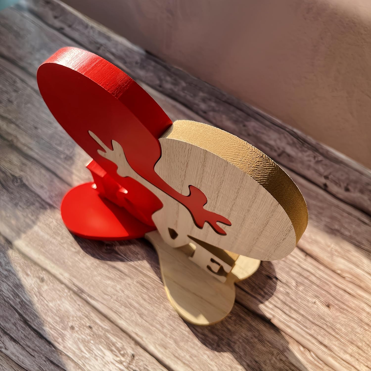 Valentine's Day Hug Heart Shaped Wooden Decoration