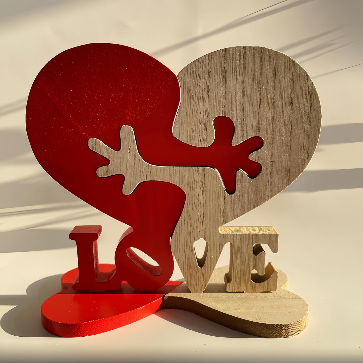 Valentine's Day Hug Heart Shaped Wooden Decoration