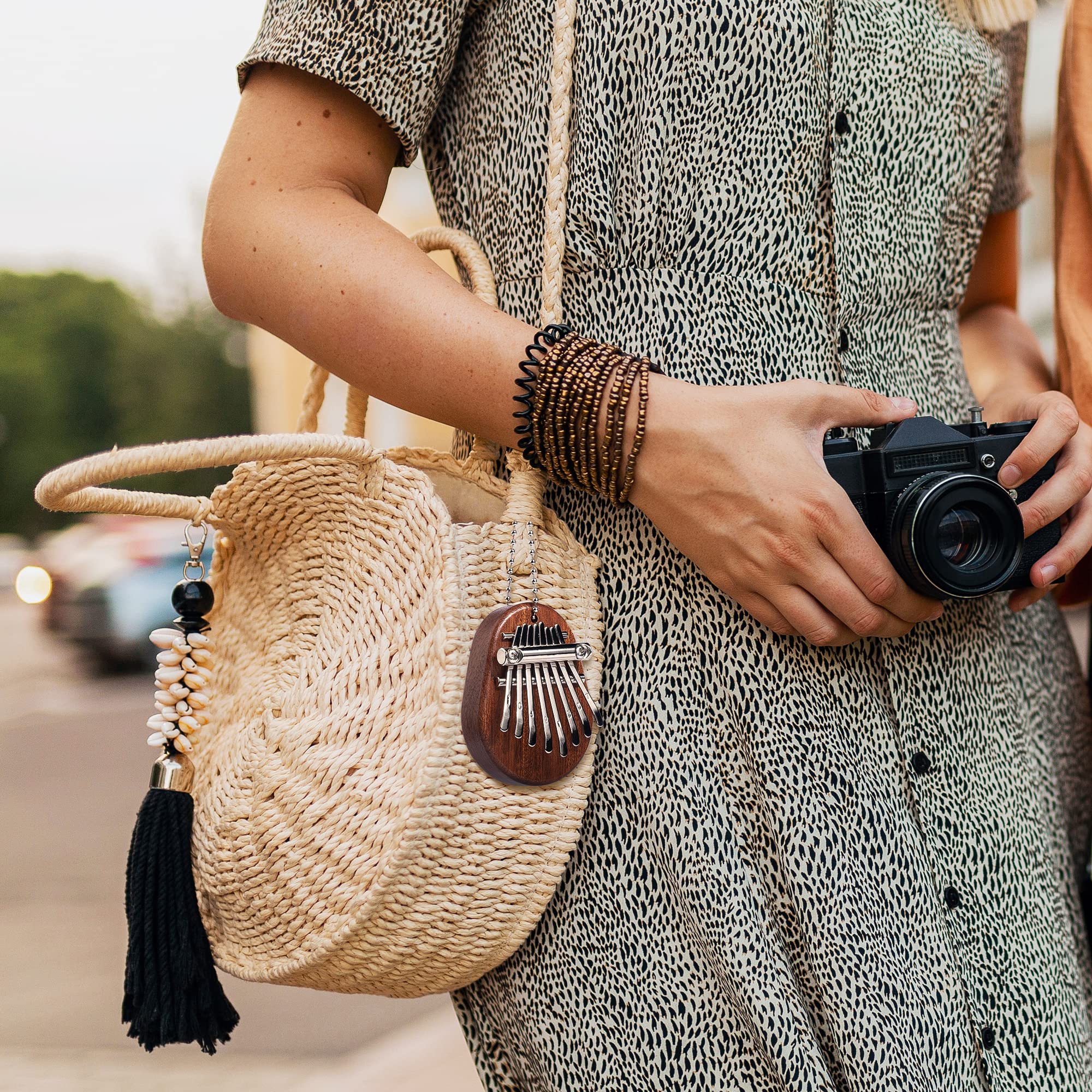 8 Key exquisite Finger Thumb Piano